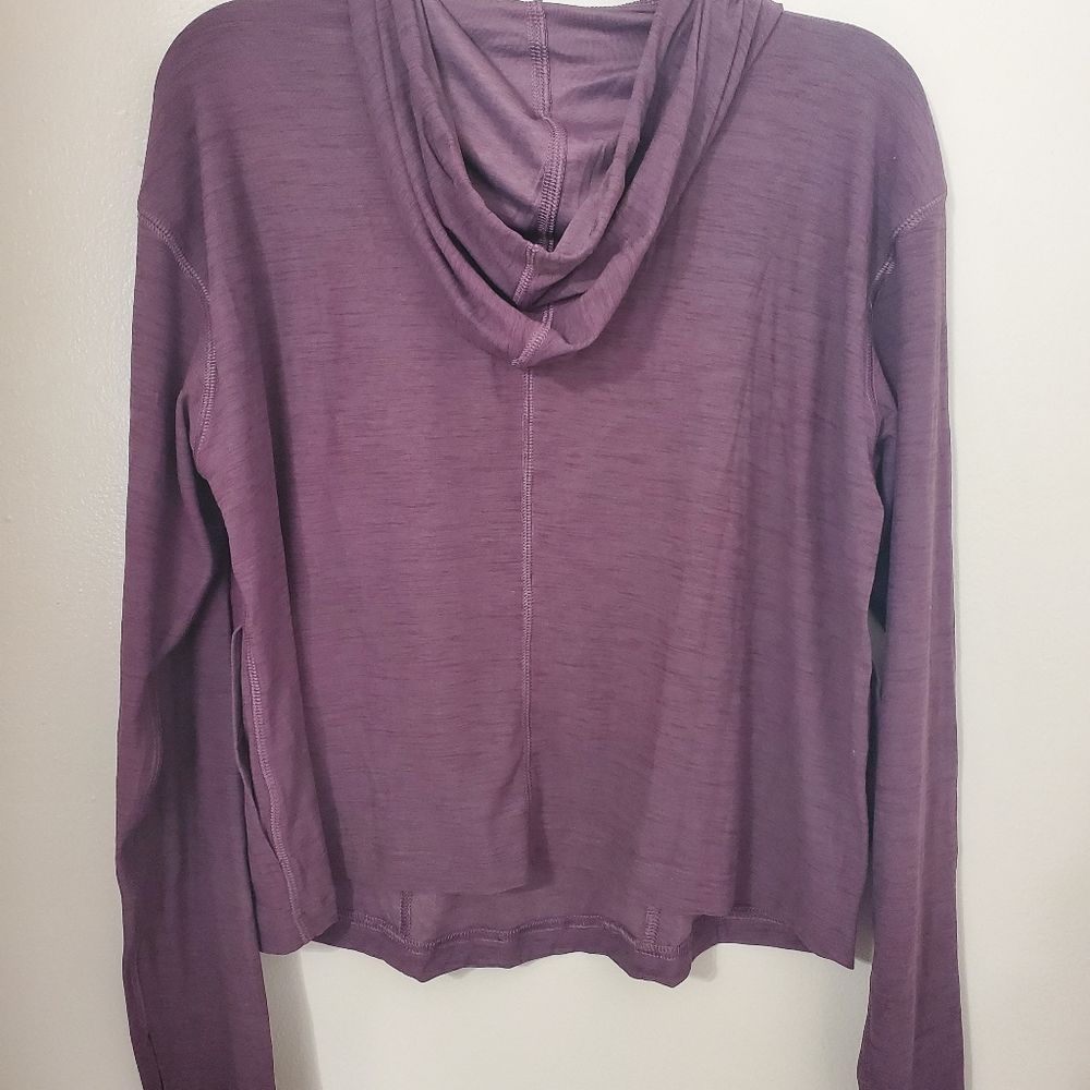 Old Navy (NWOT) Sweatshirt - Picture 3 of 3